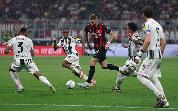 博万体育-米兰0-0尤文 图拉姆破门被吹